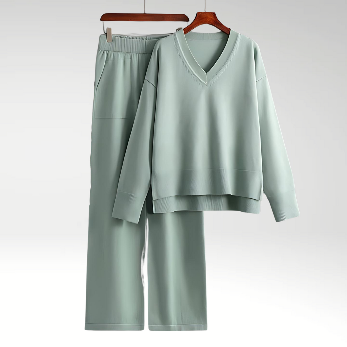 Darevo | Luxe Two-Piece Set with V-Neck