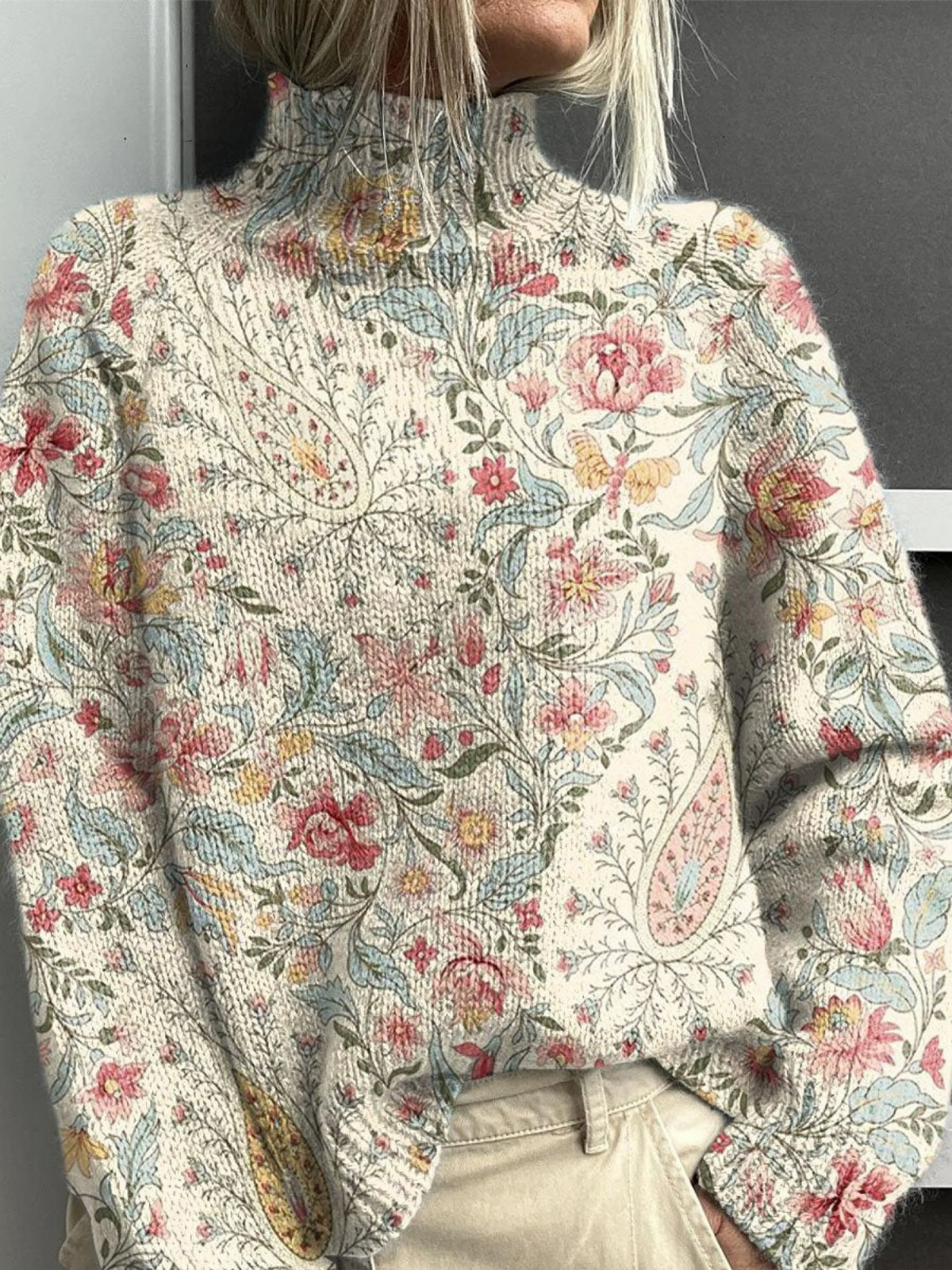 Emma | Vintage Paisley Knitted Turtleneck