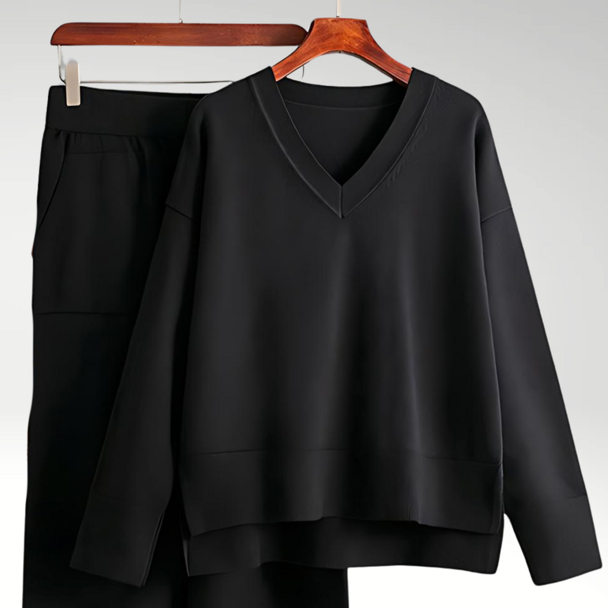Darevo | Luxe Two-Piece Set with V-Neck