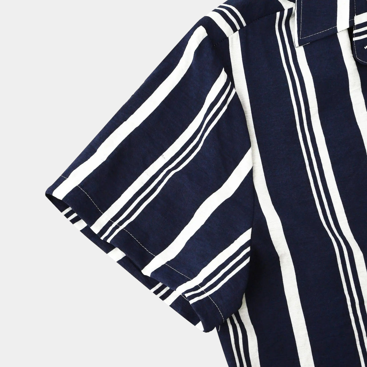 Darevo | special striped shirt.