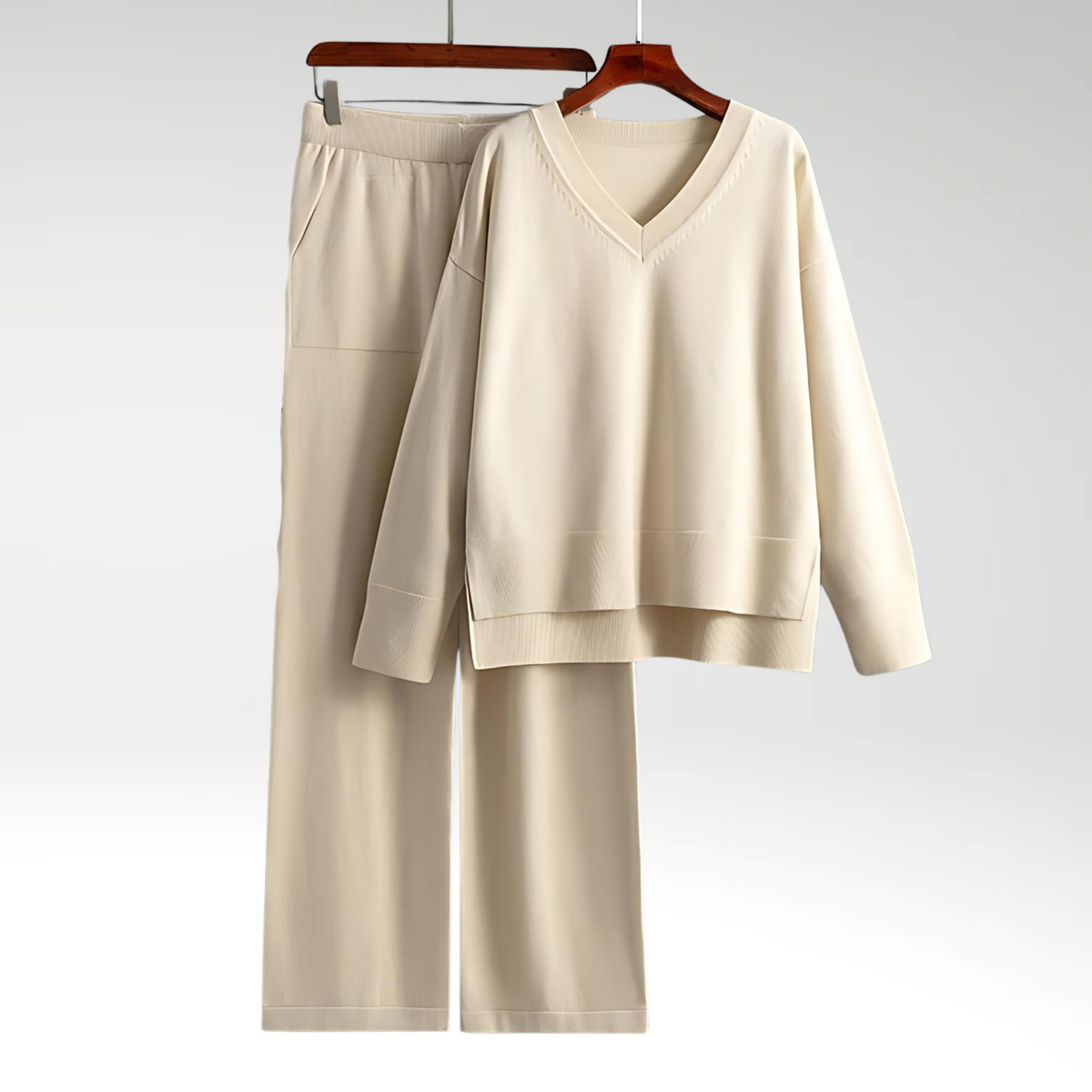 Darevo | Luxe Two-Piece Set with V-Neck