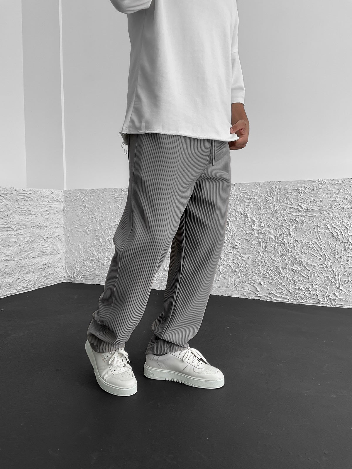 Abel | Relaxed Fit Corduroy Pants